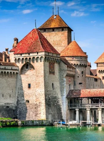 Alplerin Gölgesinde 5 Ülke