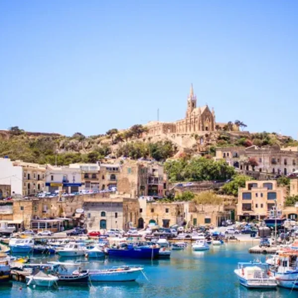 Taş Kraliçe : Malta Turu (MLA-MLA)