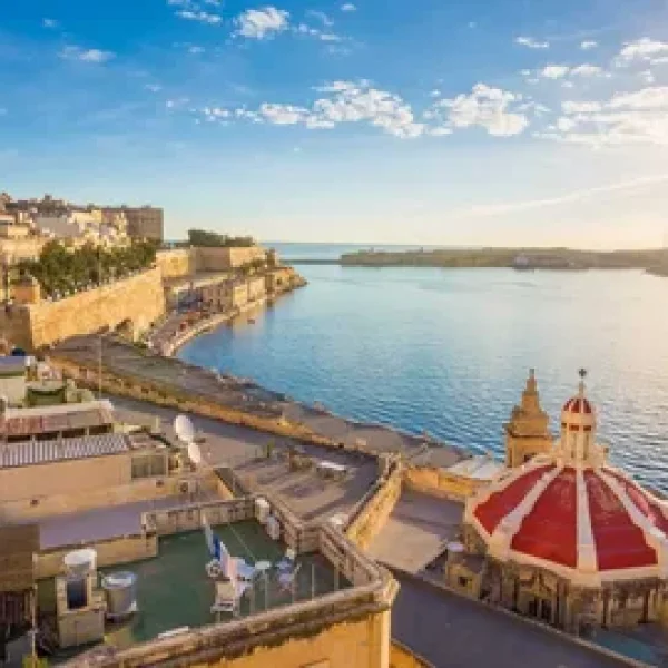 Taş Kraliçe : Malta Turu (MLA-MLA)