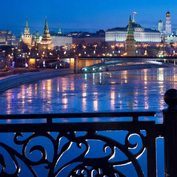 Kral & Kraliçe : Moskova & St.Petersburg (LED-VKO) 5 Gece 6 Gün *