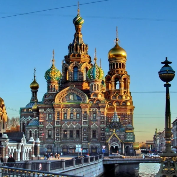 Kral & Kraliçe : Moskova & St.Petersburg (LED-VKO) 5 Gece 6 Gün *