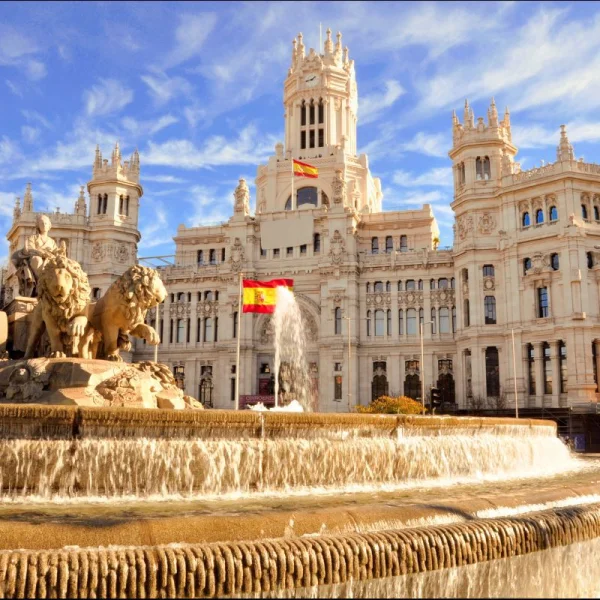 Bir Nefeste İspanya Turu (MAD-BCN) *