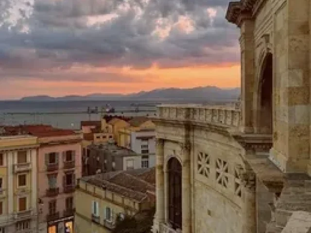 Yeni Yılın İlk Işıltısı Cagliari’de Parlıyor