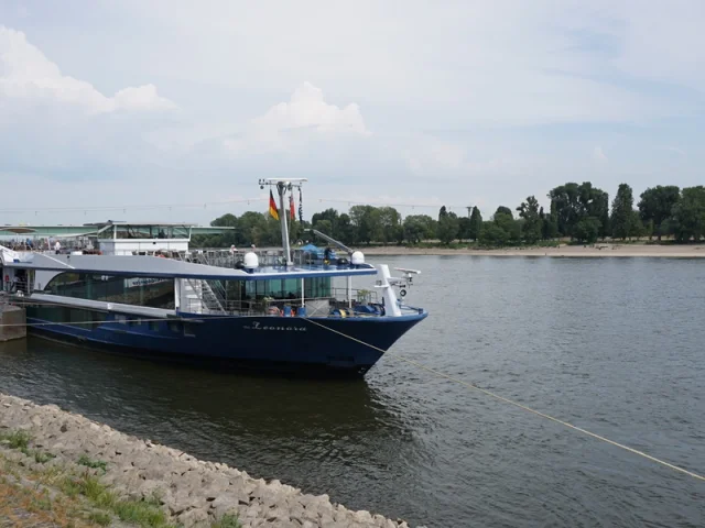 DLX Nehir Gemisi Leonora ile Noel Pazarları