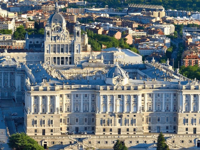 Hızlı, Renkli, Unutulmaz: Ekspres İspanya!